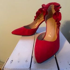 Red ruffle 3” heels